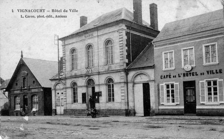 Vignacourt. Hôtel de Ville