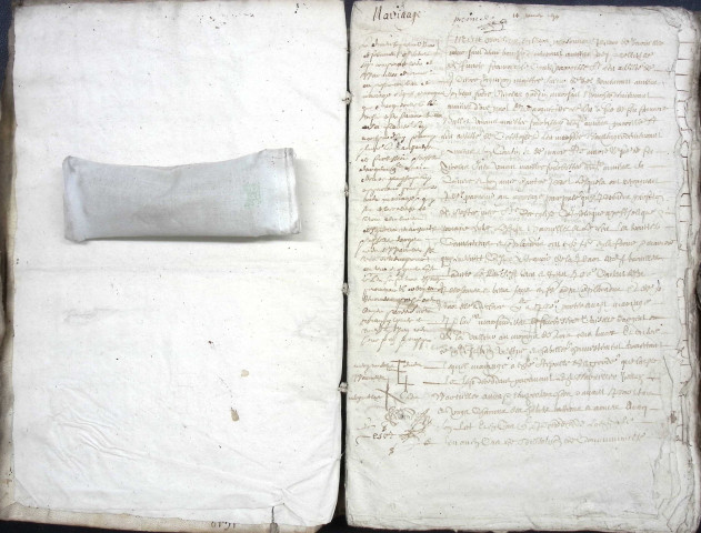 Etude de Me Antoine Ricard à Amiens (étude n°25). Minutes de l'année 1637