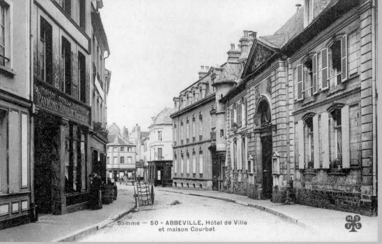 Abbeville, hôtel de ville et maison Courbet