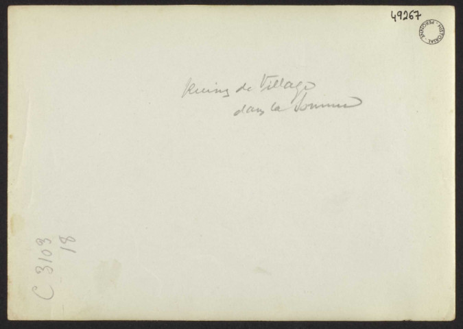 RUINES DE VILLAGE DANS LA SOMME