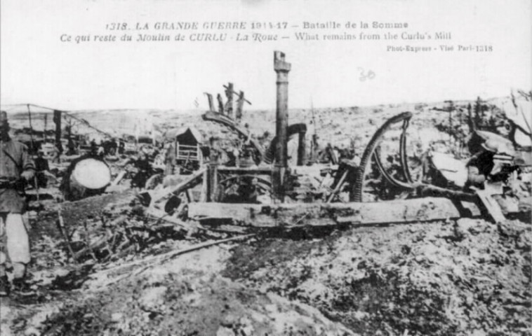 Bataille de la Somme. Ce qui reste du Moulin de Curlu. La roue. What remains from the Curlu's mill