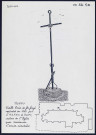 Huppy : vieille croix de fer forgé érigée en 1984 par l'A.S.P.A.C.H. près de l'église pour remémorer l'ancien cimetière - (Reproduction interdite sans autorisation - © Claude Piette)