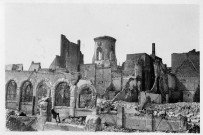 Amiens. Les ruines de la ville au lendemain de la Seconde Guerre mondiale