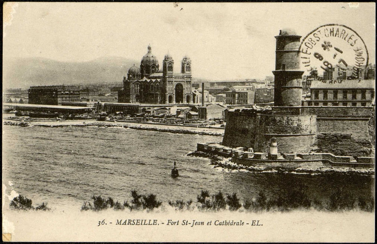 Carte postale intitulée "Marseille. Fort St-Jean et cathédrale". Correspondance de Raymond Paillart à son fils Louis