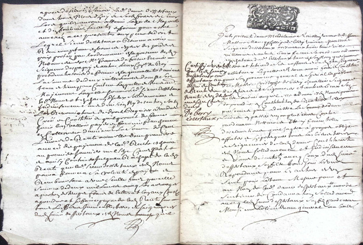 Etude de Me Nicolas Rouget à Amiens (étude n°5). Minutes de l'année 1702