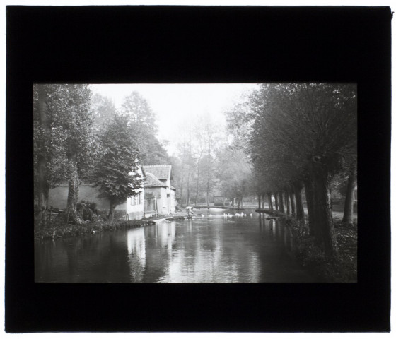 Rivière à Guizancourt - octobre 1913
