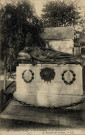 Le Cimetière - Le Monument de Boucher-de-Perthes
