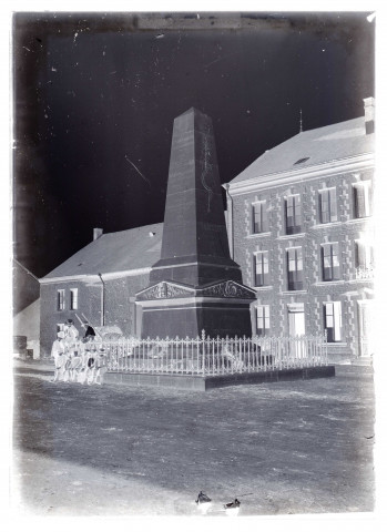 Bazeilles. Monument du 2e Régiment d'Infanterie de Marine, décimé lors de la bataille du 1er septembre 1870