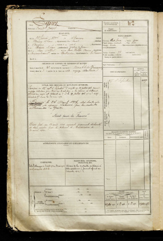 Egret, François Joseph, né le 12 février 1894 à Baccon (Loiret), classe 1914, matricule n° 42, Bureau de recrutement de Péronne