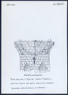Mérélessart : mur sud de l'église Saint-Martin, petite croix de bois sous un cadran solaire - (Reproduction interdite sans autorisation - © Claude Piette)