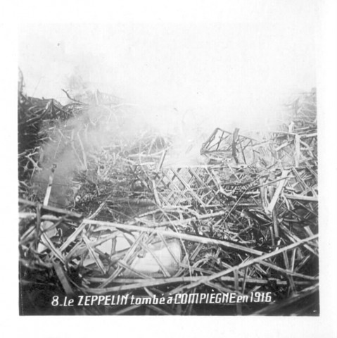 Le zeppelin tombé à Compiègne en 1916
