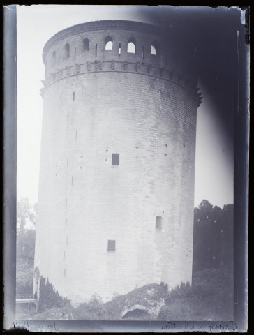 Coucy-le-Château- juillet 1901