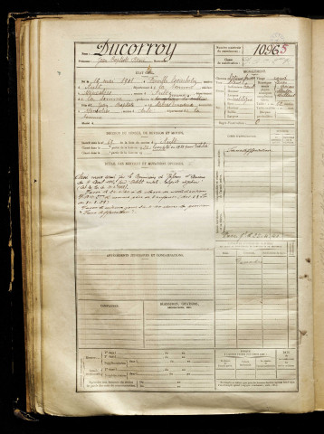 Ducorroy, Jean Baptiste René, né le 16 mai 1901 à Friville-Escarbotin (Somme), classe 1921, matricule n° 1095, Bureau de recrutement d'Abbeville