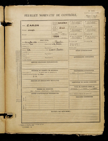 Caron, Joseph, né le 30 juillet 1886 à Famechon (Somme), classe 1906, matricule n° 643, Bureau de recrutement d'Amiens