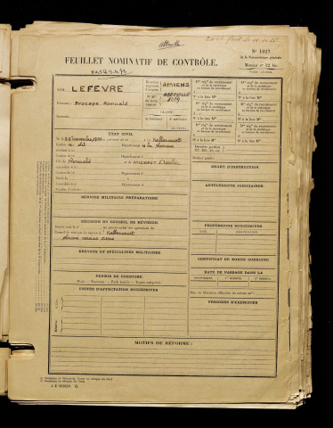 Lefevre, Procope Romuald, né le 28 novembre 1891 à Hallencourt (Somme), classe 1911, matricule n° 1019, Bureau de recrutement d'Abbeville