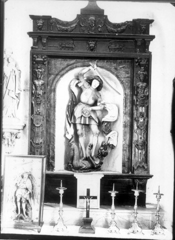 Eglise d'Epagnette : détail du retable de l'autel latéral figurant Saint-Georges