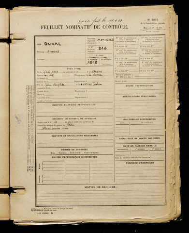 Duval, Armand, né le 07 mai 1898 à Amiens (Somme), classe 1918, matricule n° 216, Bureau de recrutement d'Amiens