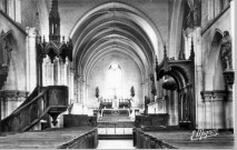Intérieur de l'Eglise Saint Pierre et Saint Paul (XIIè s.)