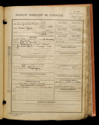 Duquesnoy, Arsène Cyrus, né le 02 juin 1892 à Transloy (Le) (Pas-de-Calais), classe 1912, matricule n° 1171, Bureau de recrutement d'Amiens