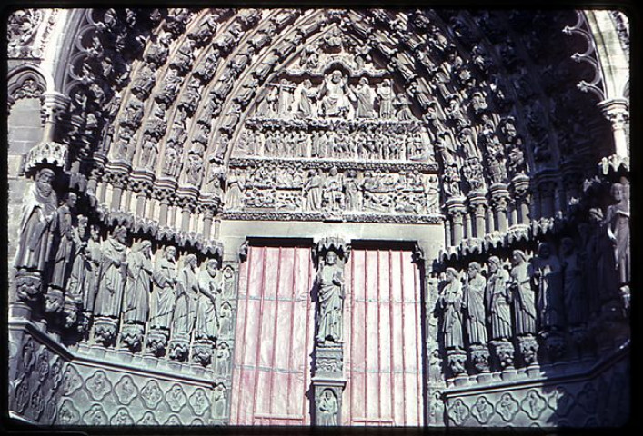 Amiens (Somme). Le portail principal de la cathédrale