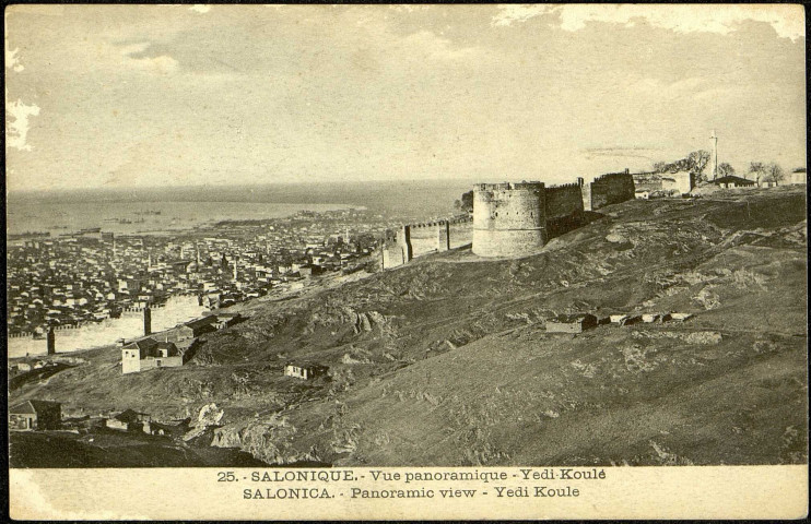 Carte postale intitulée "Salonique. Vue panoramique. Yedi Koulé. Salonica. Panoramic view. Yedi Koule". Correspondance d'un certain Léon [Be]sson à sa femme Marie
