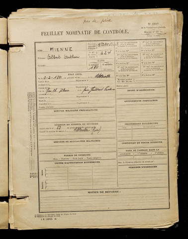 Mienne, Albert Arthur, né le 03 février 1891 à Abbeville (Somme), classe 1911, matricule n° 424, Bureau de recrutement d'Abbeville