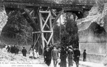 E.M. 240 1914 - Pont détruit par les Allemands entre Amiens et Rouen