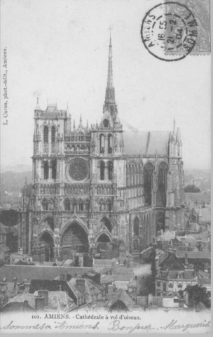 Cathédrale à vol d'oiseau