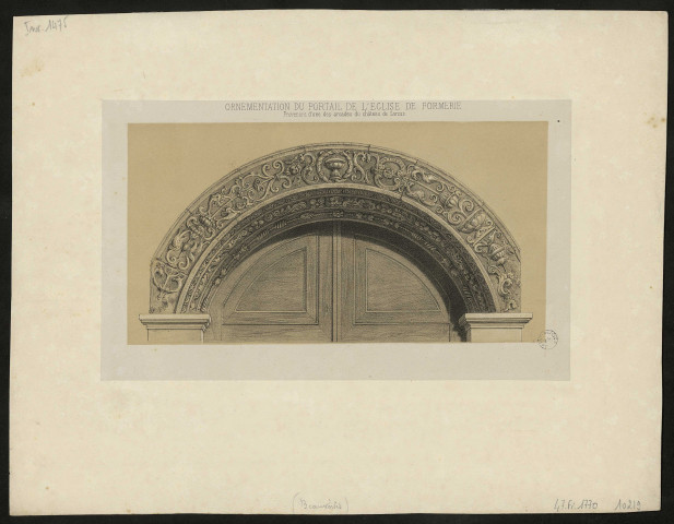 Ornementation du portail de l'église de Formerie provenant d'une arcades du château de Sarcus
