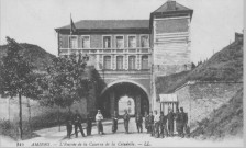 Amiens - L'Entrée de la Caserne de la Citadelle