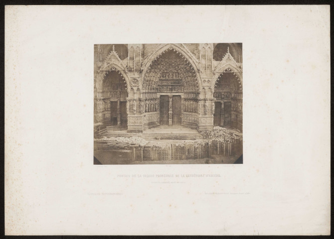 Portail de la façade principale, cathédrale d'Amiens, ca.1853