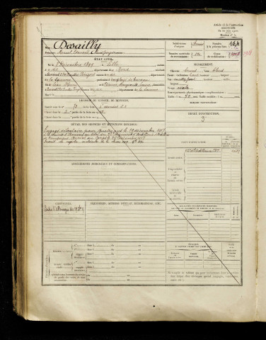 Desailly, Marcel Edouard Louis Georges, né le 08 décembre 1899 à Lille (Nord), classe 1917, matricule n° 890, Bureau de recrutement d'Amiens