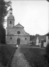 Eglise d'Essertaux, vue extérieure : le portail et le clocher