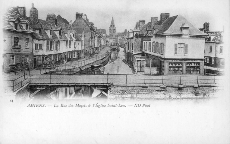 La Rue des Majots et l'église Saint Leu