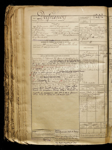 Dufresnoy, Julien Armand, né le 20 janvier 1897 à Airaines (Somme), classe 1917, matricule n° 1202, Bureau de recrutement d'Abbeville