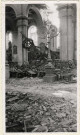 Amiens. L'intérieur de l'église Saint-Jacques après les bombardements de 1940