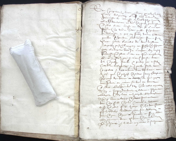 Etude de Me François Lecaron à Amiens (étude n°11). Minutes des années 1619-1626