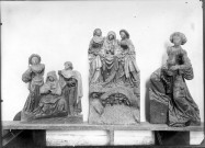 Eglise de Regnière-Ecluse : groupes sculptés en bois