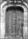 Eglise de Saint-Martin-aux-Bois (Oise), vue de détail : la porte de la sacristie