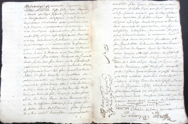 Etude de Me Jean Duval à Amiens (étude n°8). Minutes de l'année 1706
