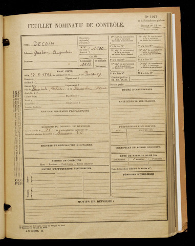 Decoin, Gaston Augustin, né le 27 septembre 1893 à Bucquoy (Pas-de-Calais), classe 1913, matricule n° 1100, Bureau de recrutement d'Amiens