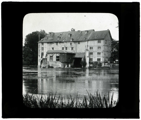 Vieux moulin sur le Loiret