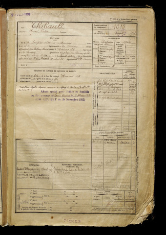 Thibault, Henri Victor, né le 10 janvier 1898 à Amiens (Somme), classe 1918, matricule n° 1015, Bureau de recrutement d'Amiens