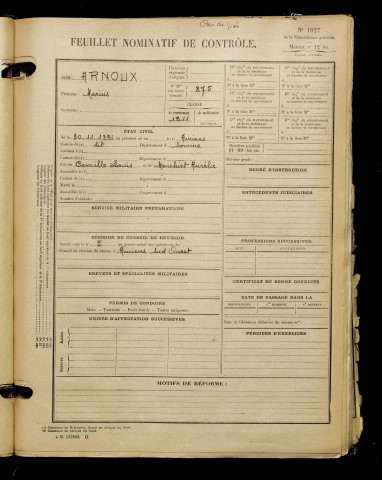 Arnoux, Marius, né le 30 novembre 1891 à Amiens (Somme), classe 1911, matricule n° 875, Bureau de recrutement d'Amiens