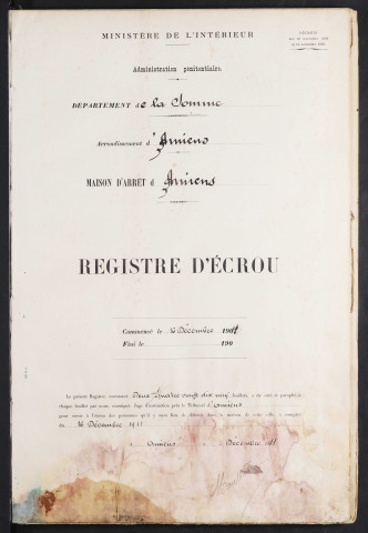 Maison d'arrêt d'Amiens. Arrêt. Registre d'écrou : numéros 1 à 897. 16 décembre 1911 - 11 janvier 1913