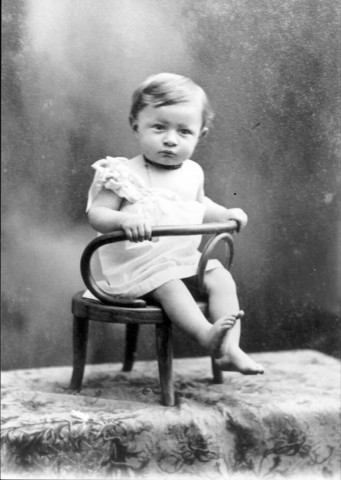 Rainneville. Portrait de Robert Bocquillon, bébé dans sa chaise haute