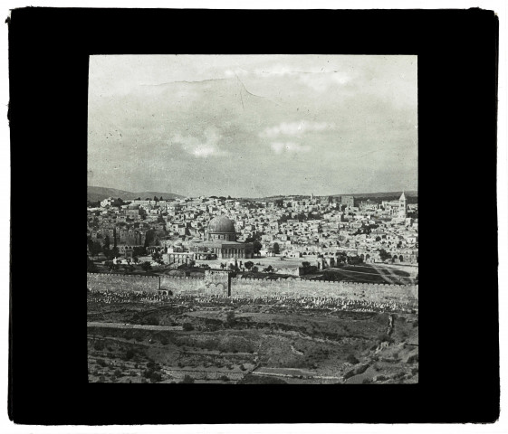 Jérusalem. Vue générale de la Terre Sainte prise du Mont des Oliviers