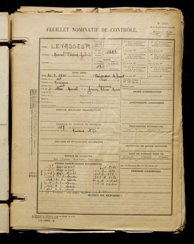 Levasseur, Marcel Désiré Gabriel, né le 30 août 1891 à Crèvecoeur-le-Grand (Oise), classe 1911, matricule n° 1329, Bureau de recrutement d'Amiens