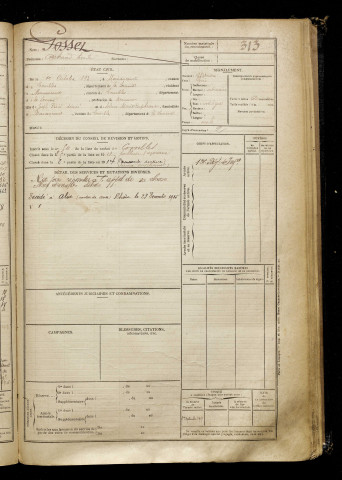 Gosset, Bertrand Emile, né le 01 octobre 1893 à Étricourt-Manancourt (Somme), classe 1913, matricule n° 313, Bureau de recrutement de Péronne