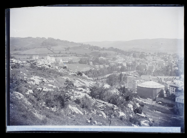Lourdes vue d'ensemble prise dans les montagnes - septembre 1899